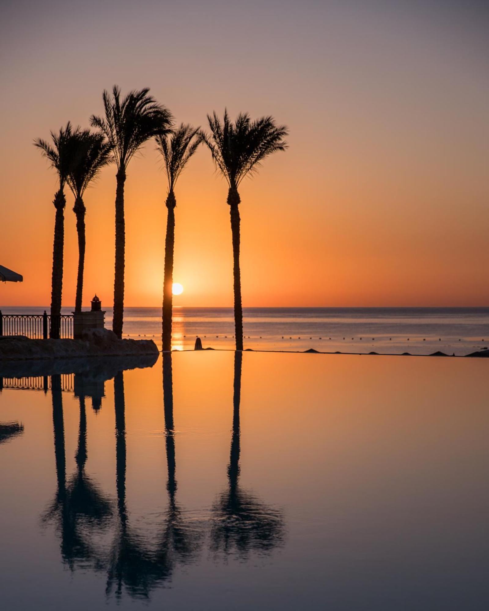 The Makadi Spa Hotel - Couples Only 18 Years Plus Hurghada Exterior foto Sunset at the Hilton Sharm El Sheikh Resort